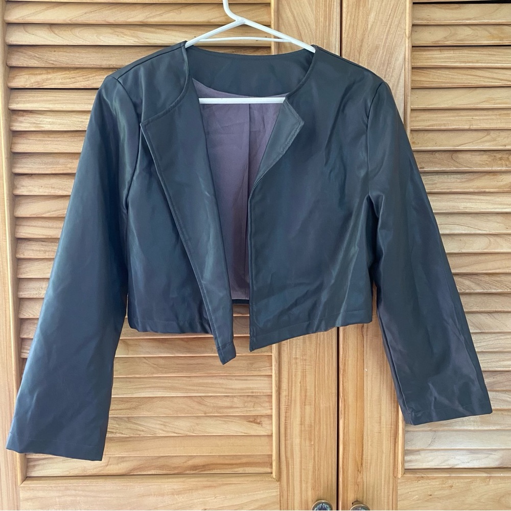 SHEIN Charcoal Cropped Blazer